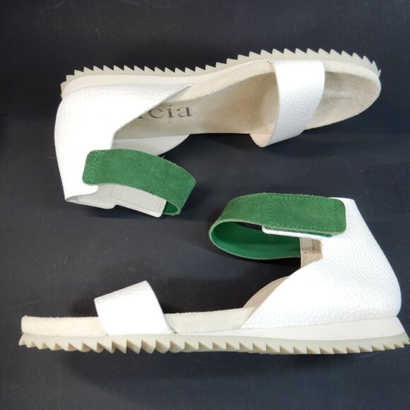 PEDRO GARCIA Jenile Ankle Strap Flat Sandals Size 41 11 White Green Leather NEW - Picture 2 of 12